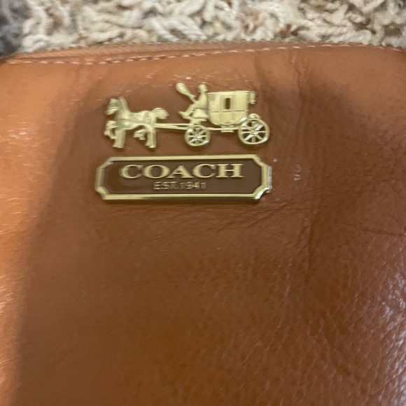 Beige Coach Shoulder Bag - Picture 4 of 6